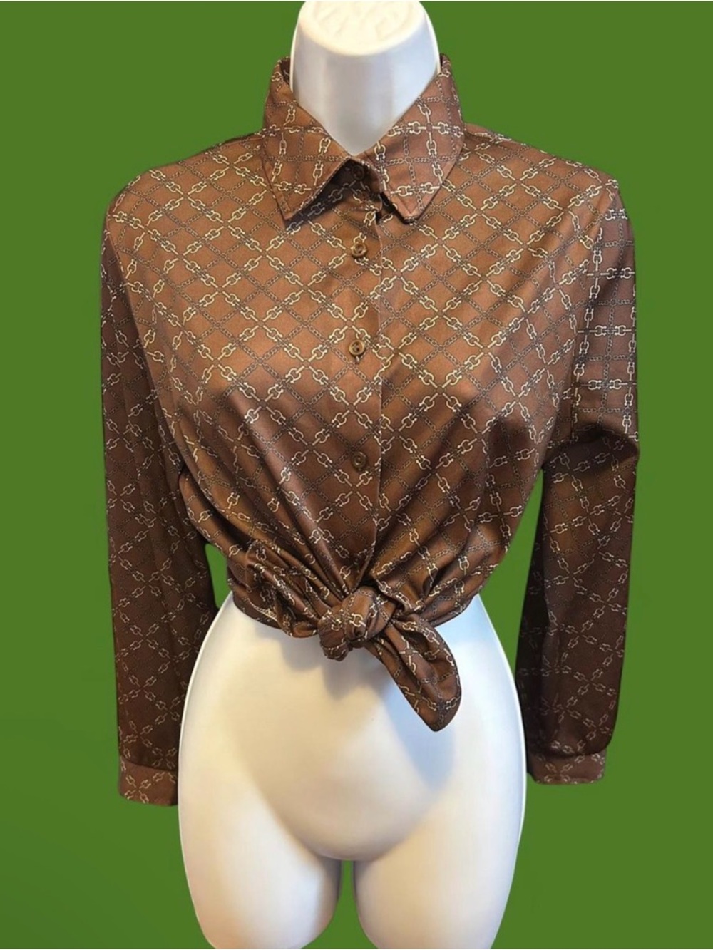 Vintage 1970’s long sleeve dark brown chain print button down top.